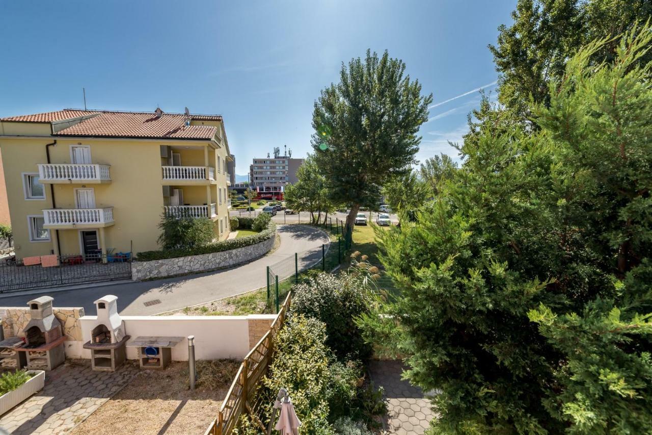 Apartments Tanja Baška Exteriör bild